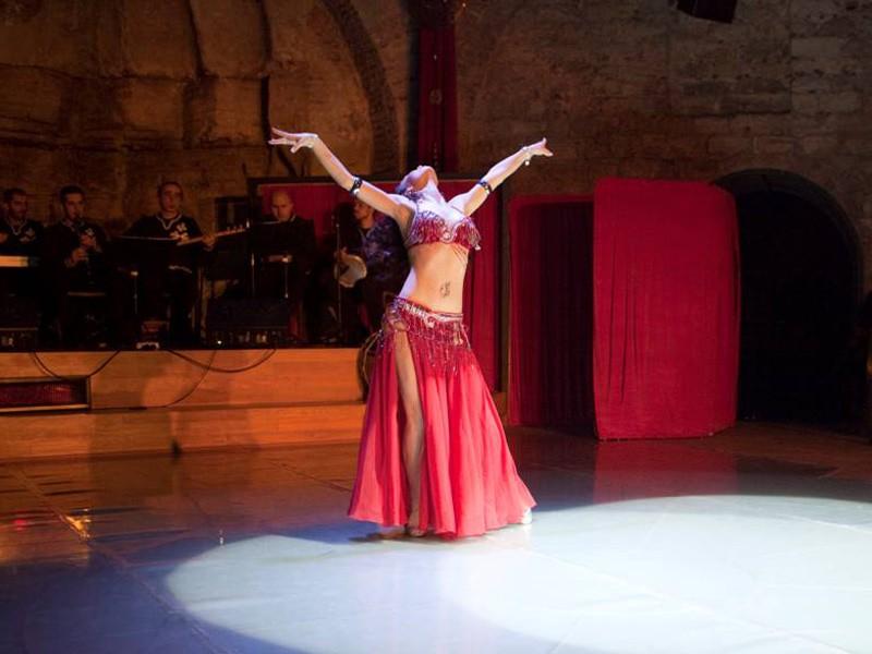 1547_2e57d439-92da-4edb-8edd-235ec2dd4312_Oriental 1001 Nights Show istanbul 1.jpg